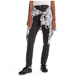 NWT Levi's  SilverTab™ High Waisted Mom Jeans 32 Faded Black